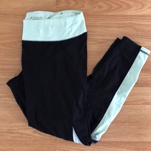 Thermal-lined Black and Mint Running Leggings